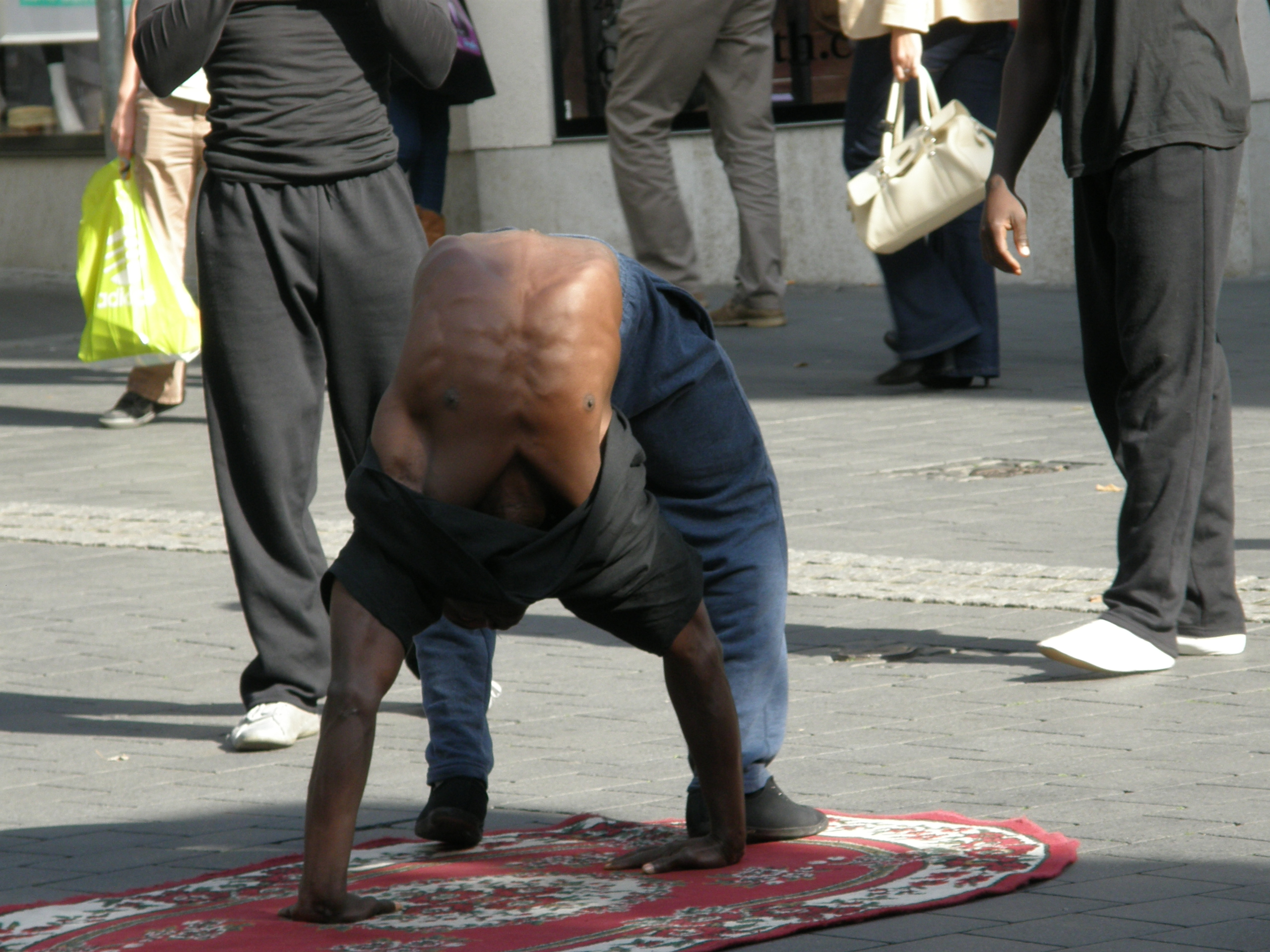 OLYMPUS DIGITAL CAMERA